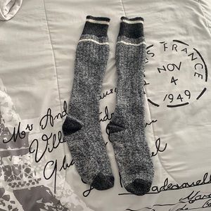 roots long socks